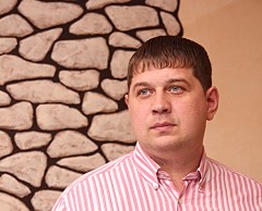 Олег Семёнов
