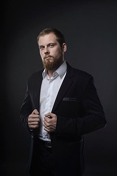Евгений Клецов