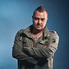 Роман Толмачев